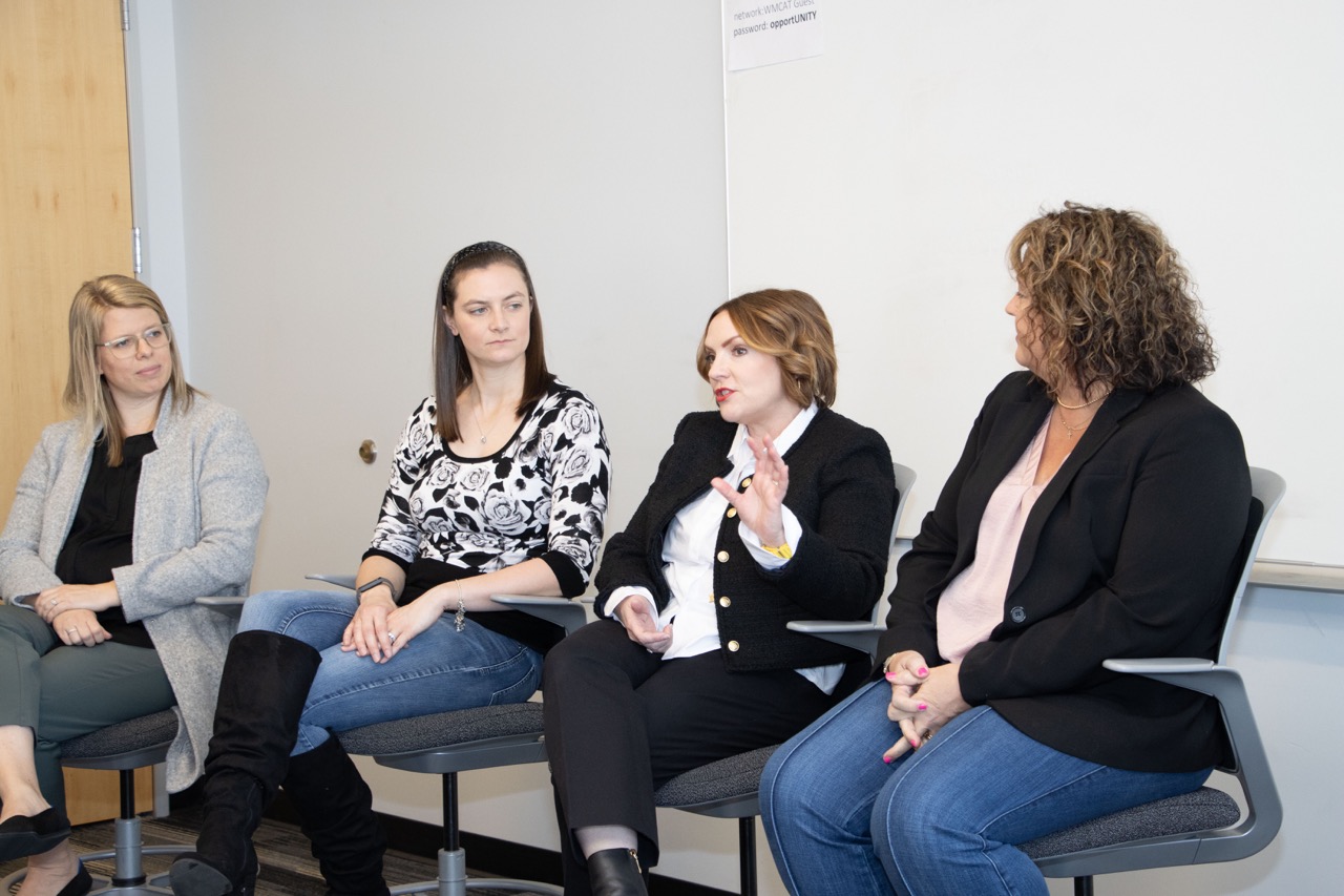 Meijer’s Kristen Williams (third from left), speaks to students in WMCAT’s Cybersecurity pathway on a women in tech panel alongside Consumers Energy’s Audra Cumberworth (right), US Foods’ Sara Schmidt (left), and Gordon Food Service’s Evelyn Bremer. 